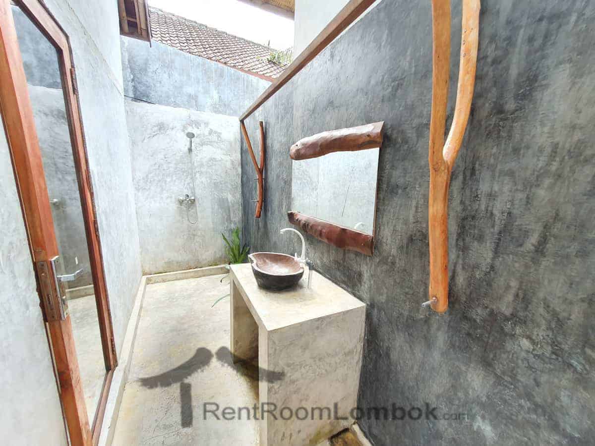 mengalung studio kuta lombok 12
