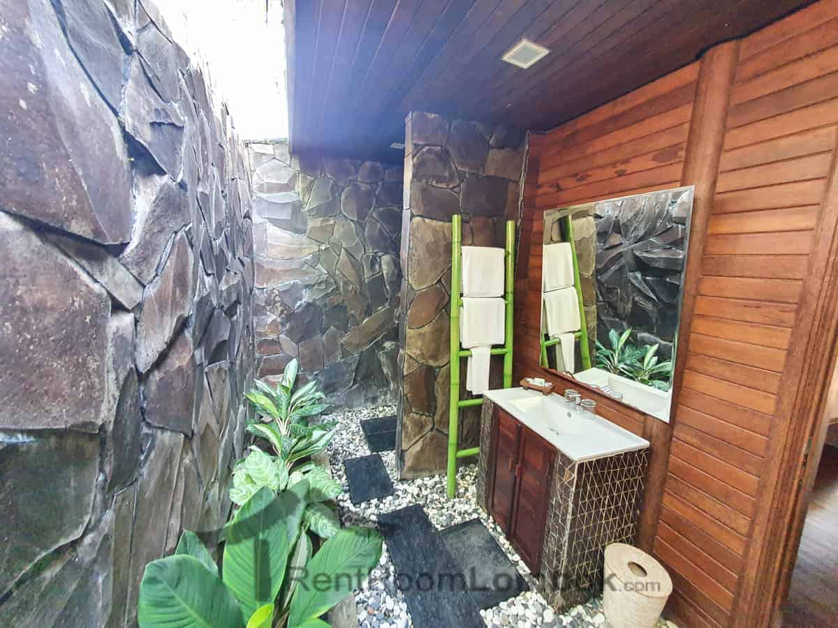 coconut boutique resort studio senggigi 12