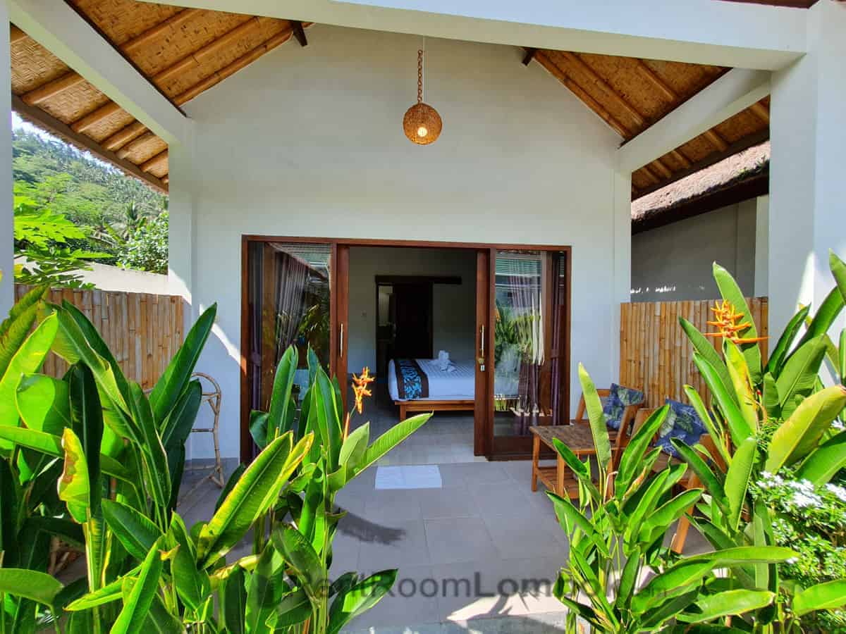 cozy cottages studio senggigi 5