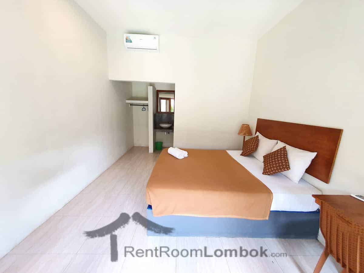 sammy studio senggigi 6
