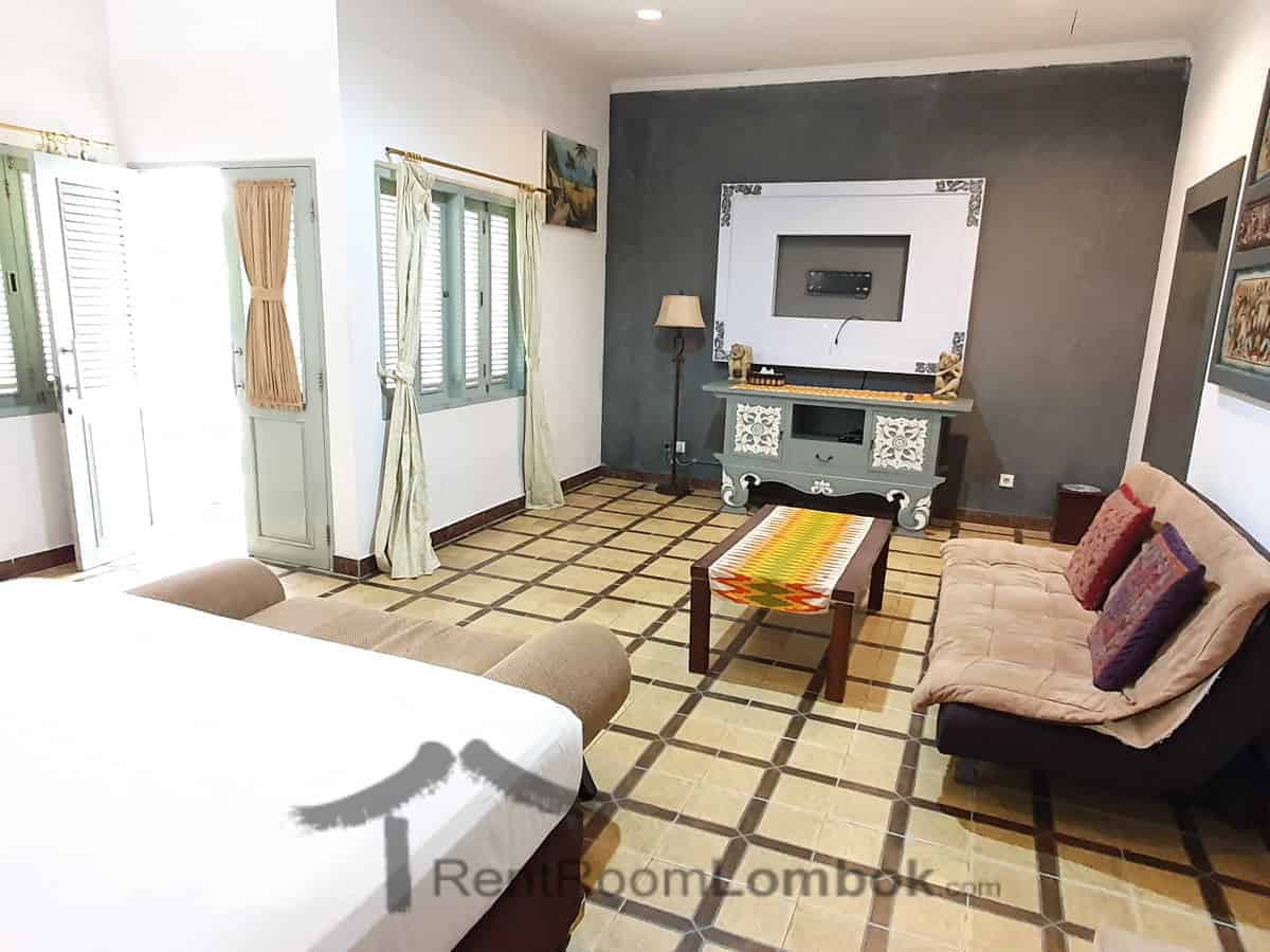 sendok studio senggigi 17