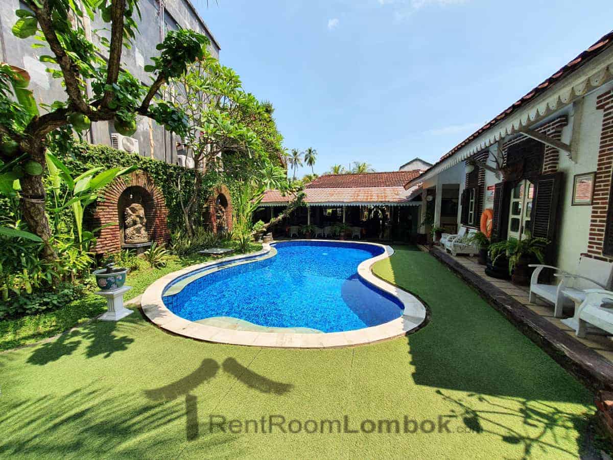 sendok studio senggigi 2