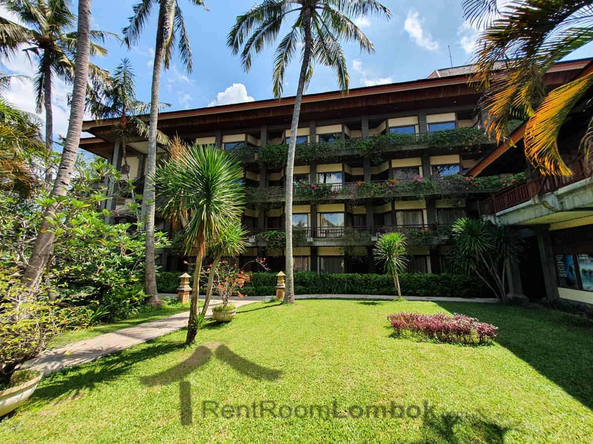 the jayakarta lombok beach resort studio senggigi 4