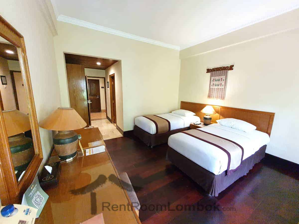 the jayakarta lombok beach resort studio senggigi 7