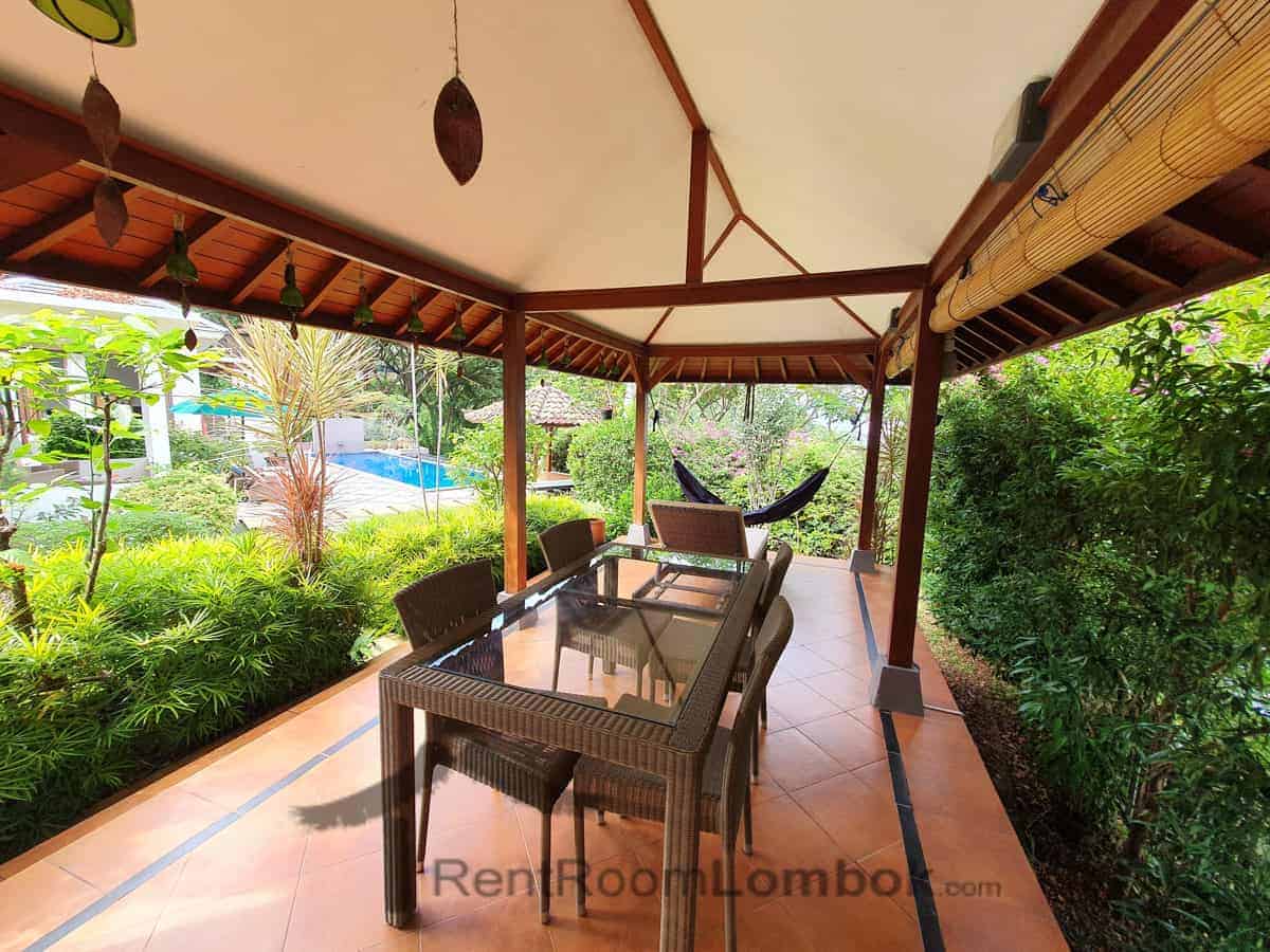villa karingal studio senggigi 4